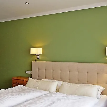 Eifelstube Pensionat 3*