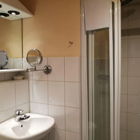 Eifelstube Gæstehus 3*